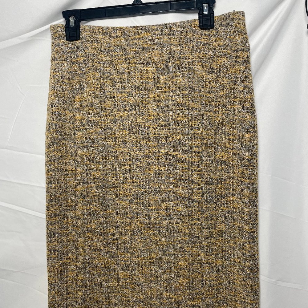 Soho Apparel Yellow and Gray Midi Skirt